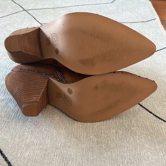 Chinese Laundry Brown Split Suede Ramble Booties - Picture 5 of 10